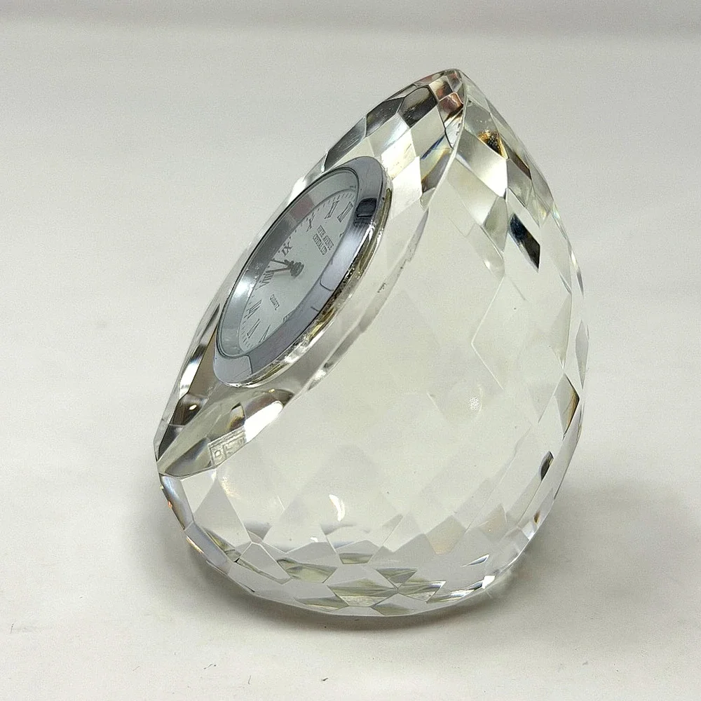 Vintage Fifth Avenue Crystal LTD Faceted Quartz Desk Clock Diamond Shape